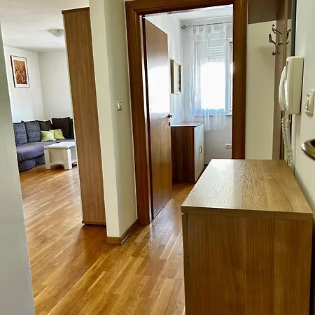 Ivki's Apartment *